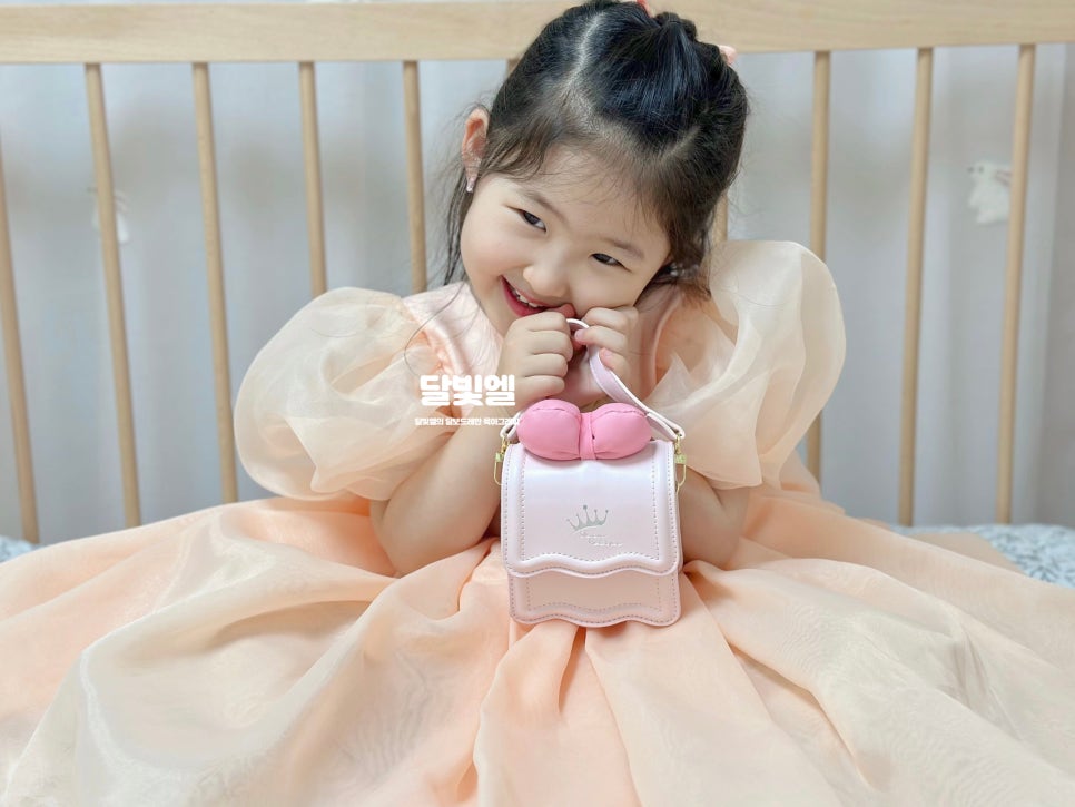 색조놀이 화장품 이미지