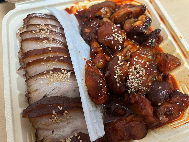 석아저씨족발 이미지