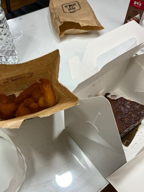경성찹쌀꽈배기남부 이미지
