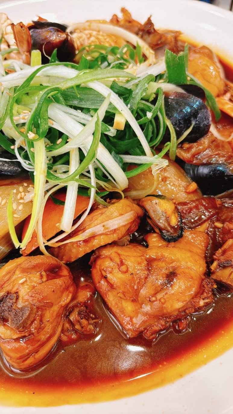 안동찜닭해물떡찜 이미지