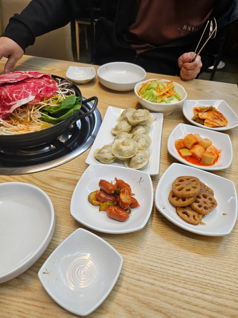 봉이손만두 이미지