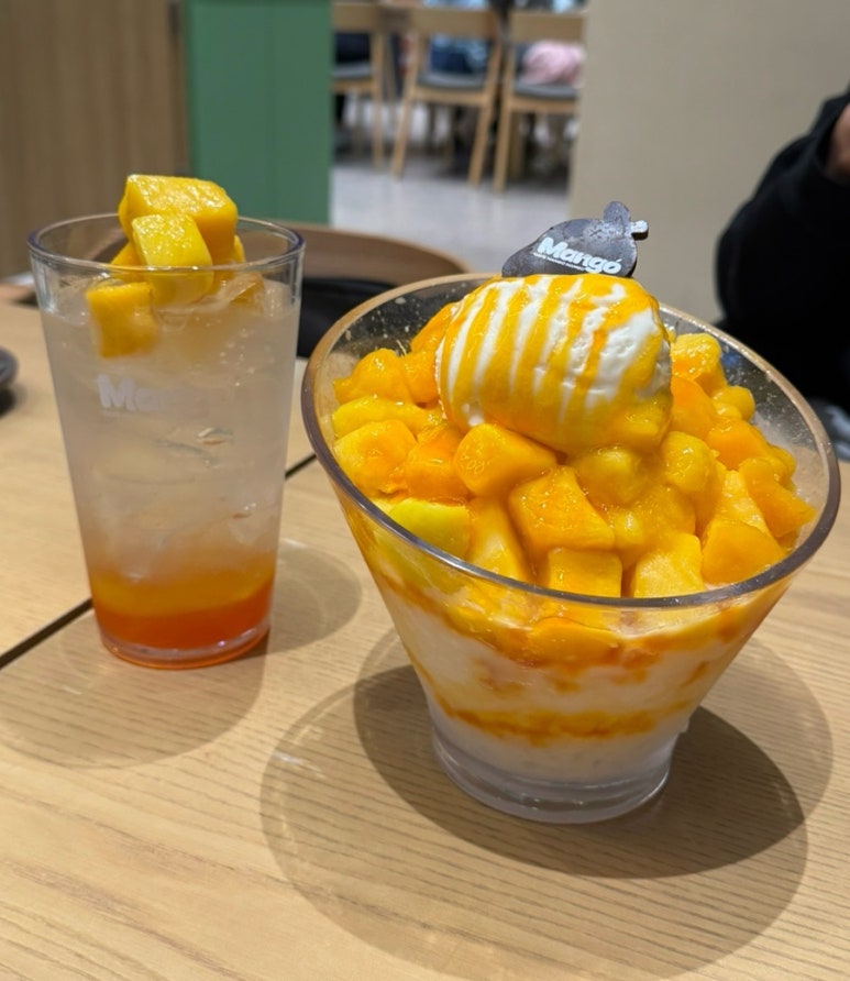 카페83번길 이미지