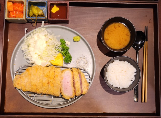 파인카츠 이미지