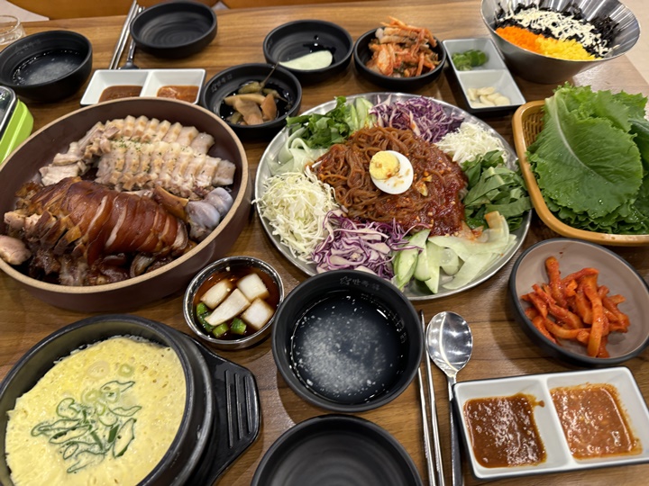 세가족족발 이미지