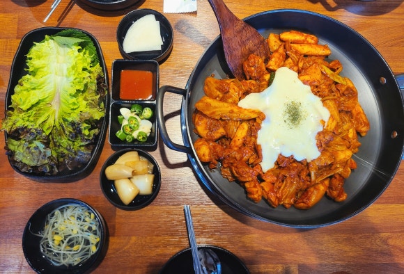 코키오 닭갈비 식사점 이미지