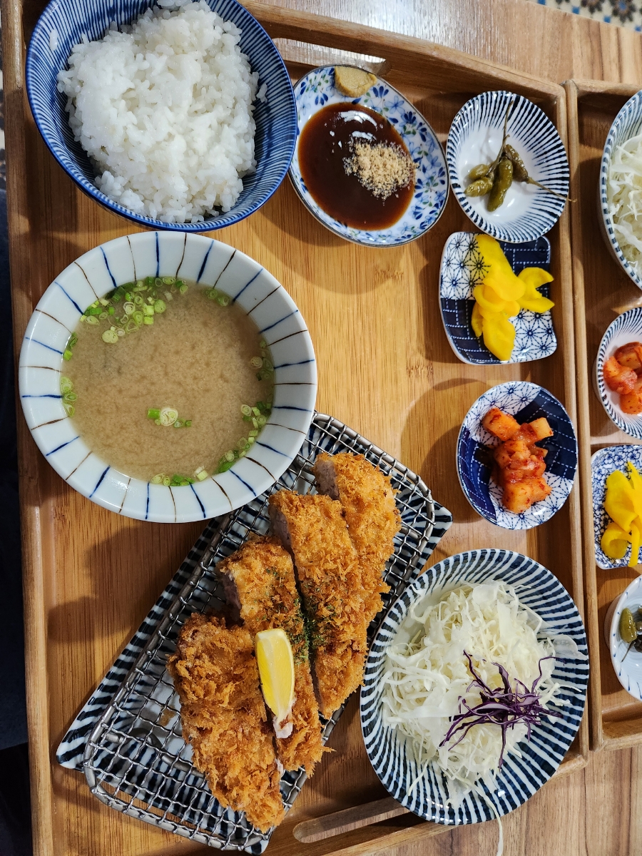 카도돈카츠 이미지