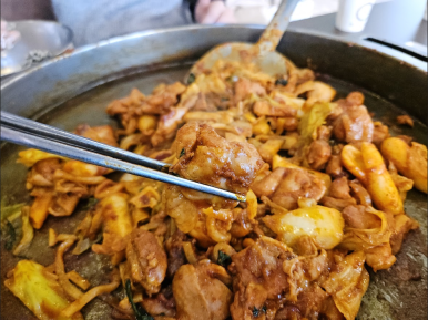 중화호반닭갈비막국수 이미지