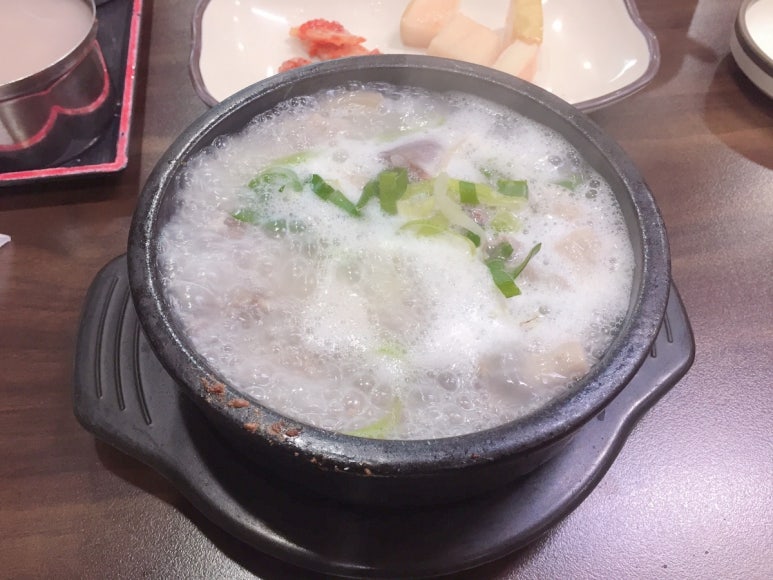 토담손만두칼국수 이미지