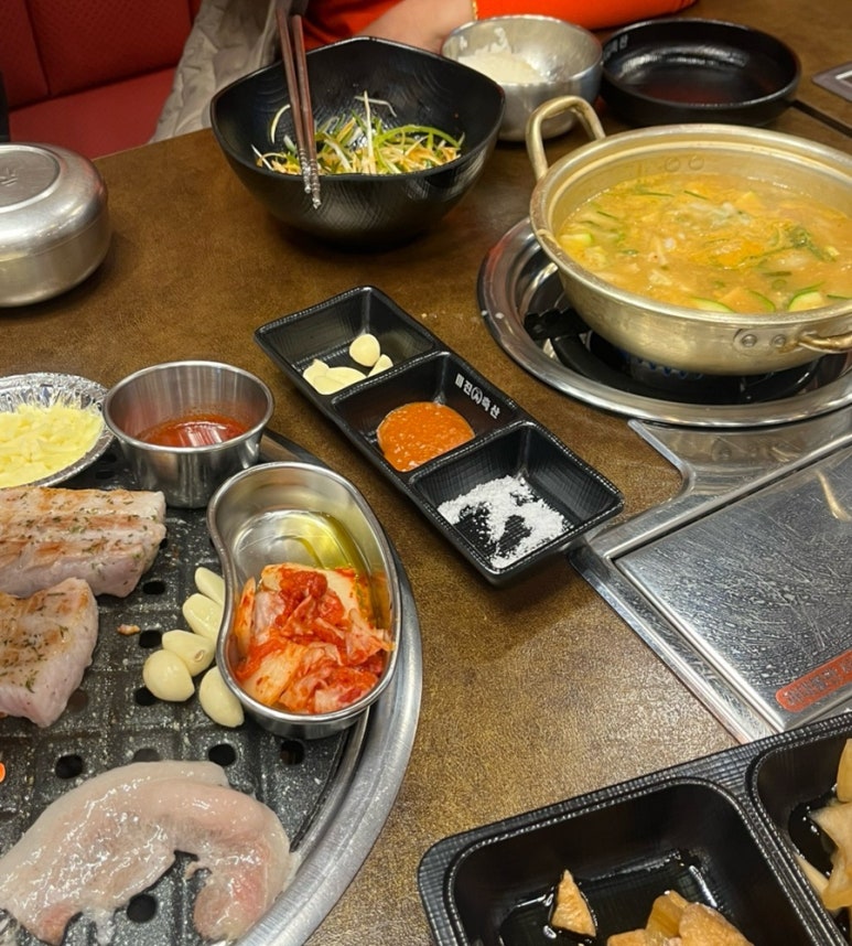 미진축산율리역점 이미지
