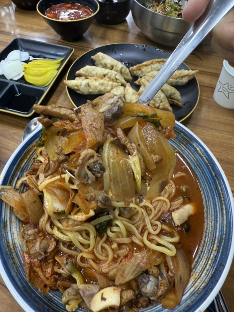 웅이짬뽕 이미지