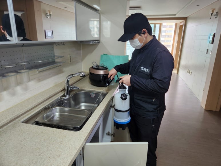미래방역공사 이미지
