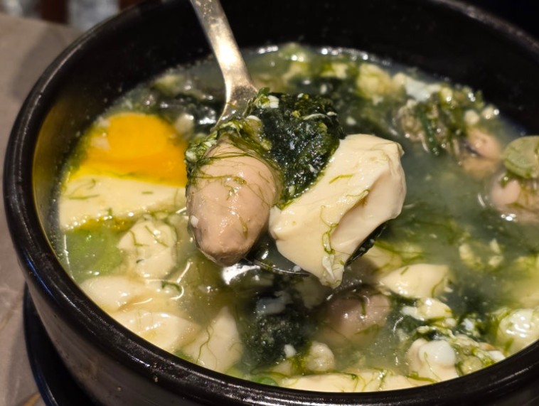 완뚝순두부 이미지