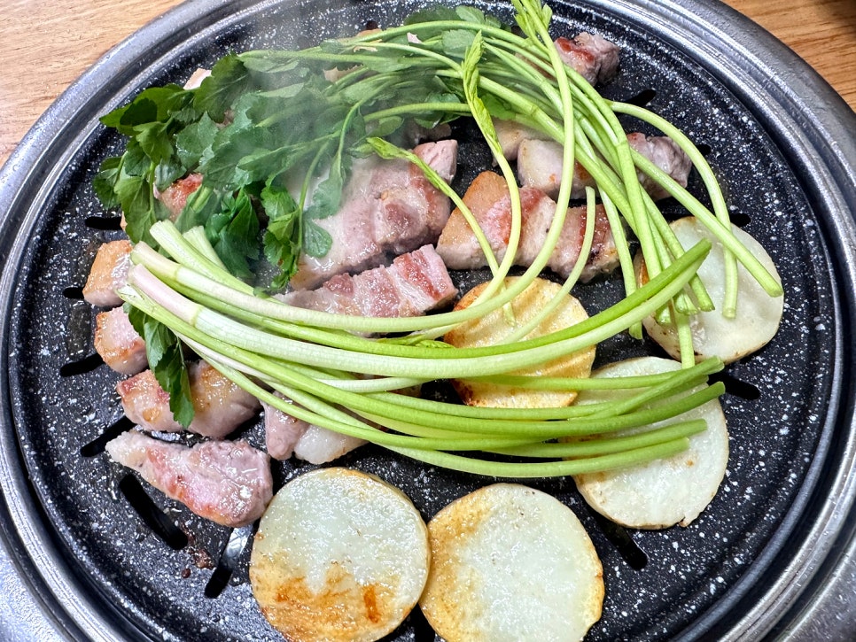 꼬스븐 이미지
