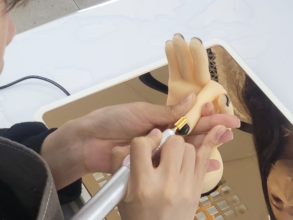 원하던 네일 이미지