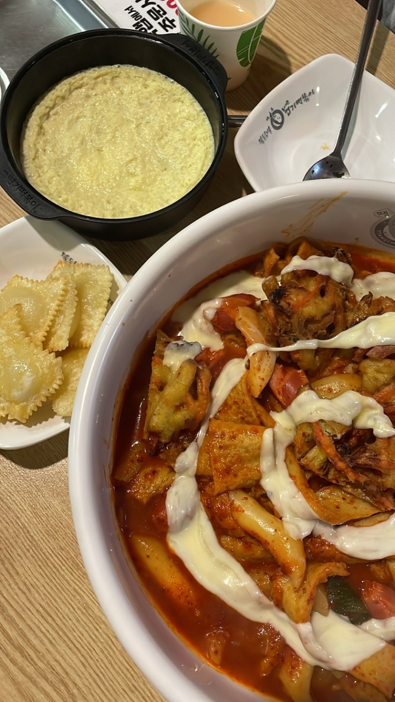 불닭발땡초동대문엽기떡볶이 수원터미널점 이미지
