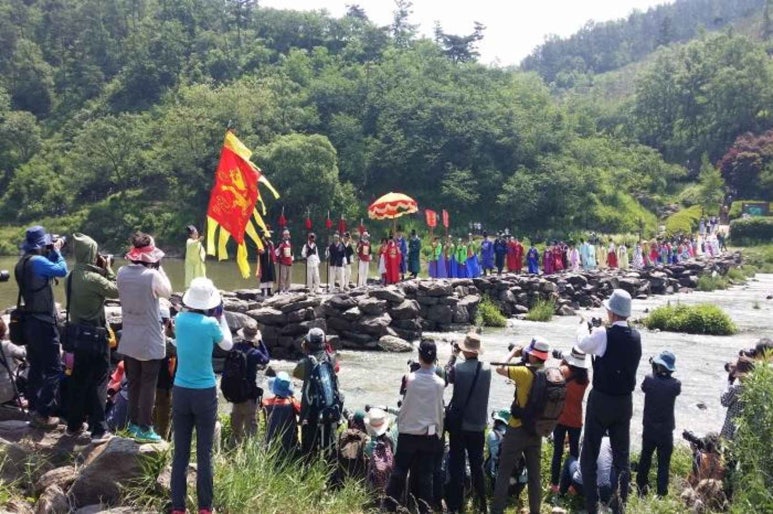 CONLAB 이미지