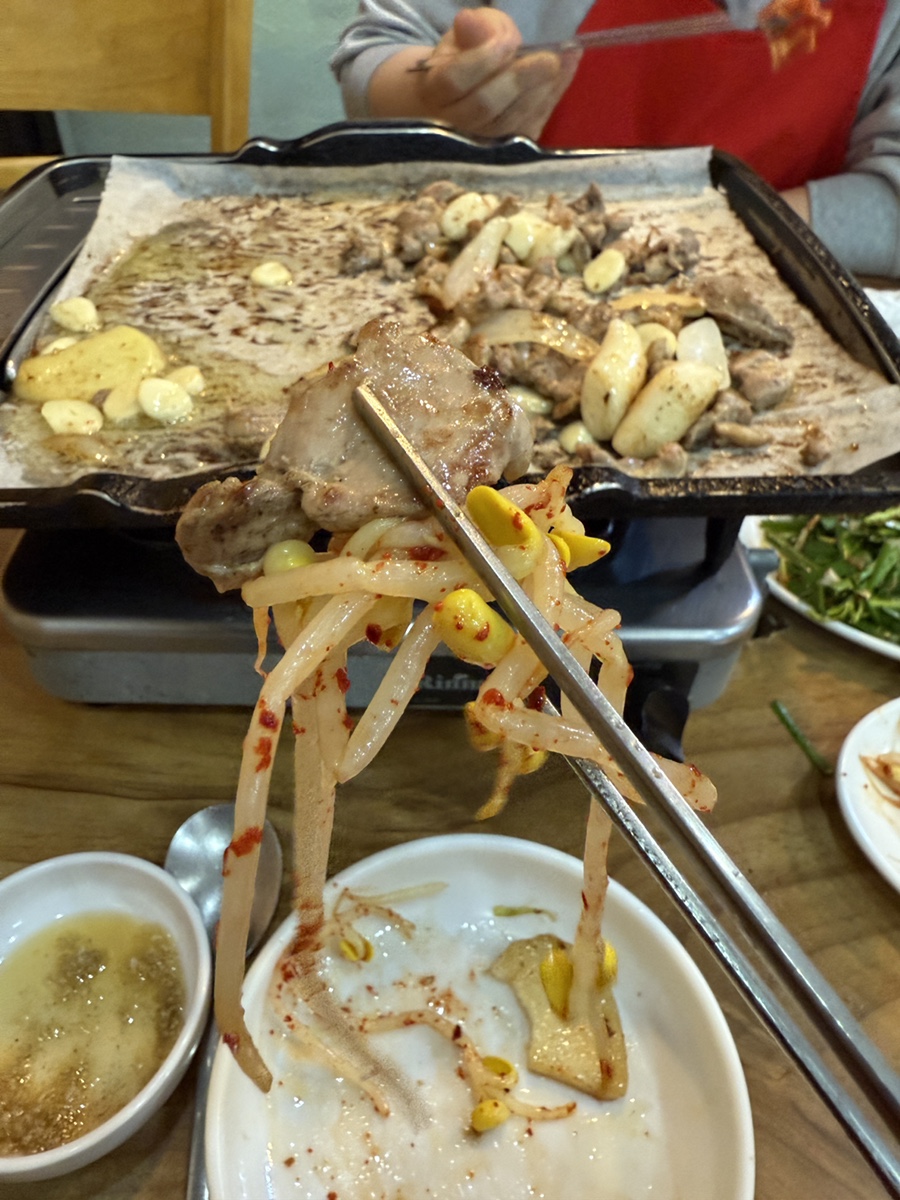 한방이쁜오리 이미지