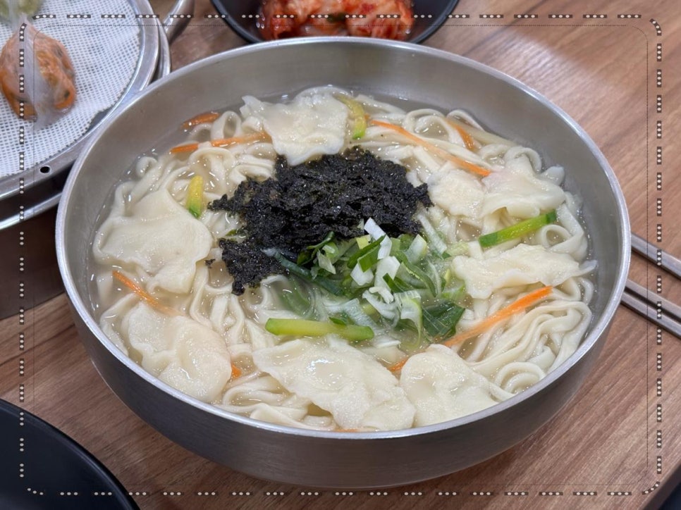 시골칼국수 이미지