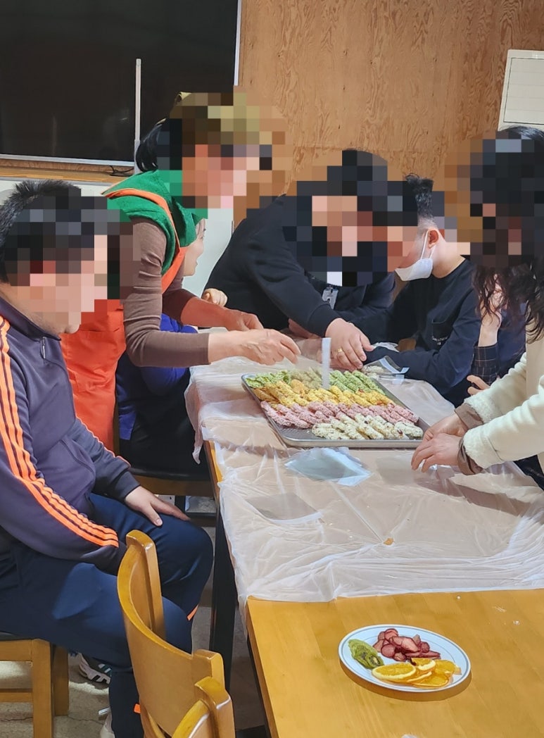 태초애 이미지