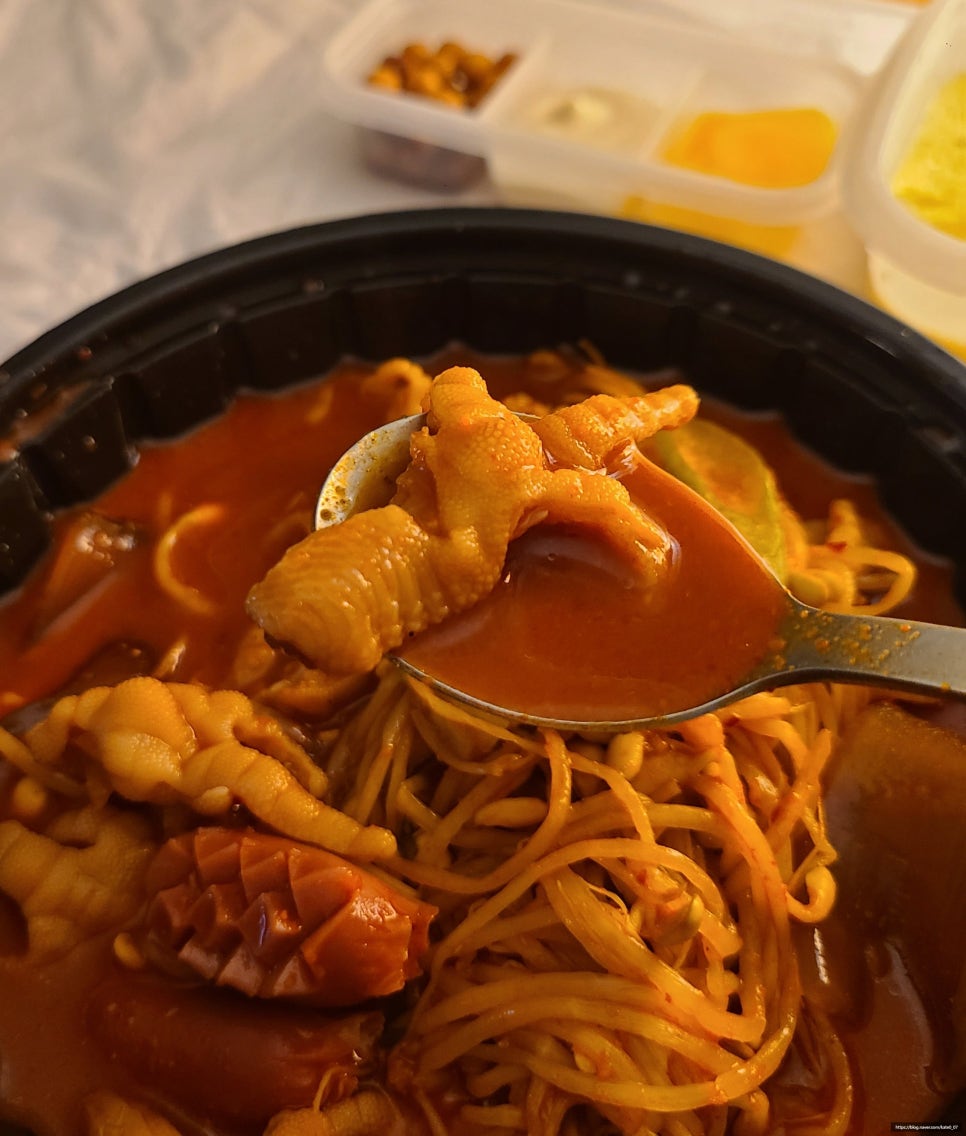 30년불멸의닭발 이미지