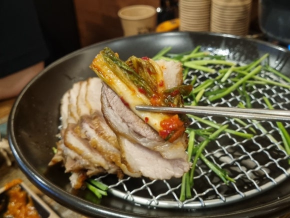 더맛있는족발전주 이미지