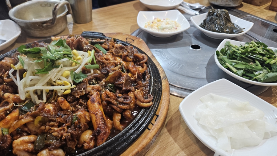 쾌걸쭈꾸미 이촌점 사진 8