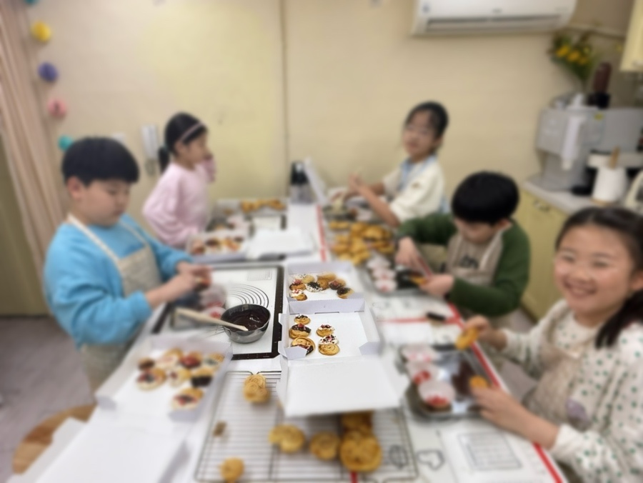 서울 키즈 베이킹 클래스: 하트 쿠키 만들기 체험 후기