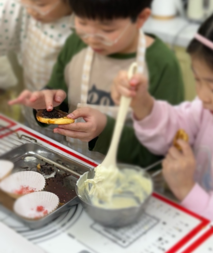 서울 키즈 베이킹 클래스: 하트 쿠키 만들기 체험 후기 — 사진 9