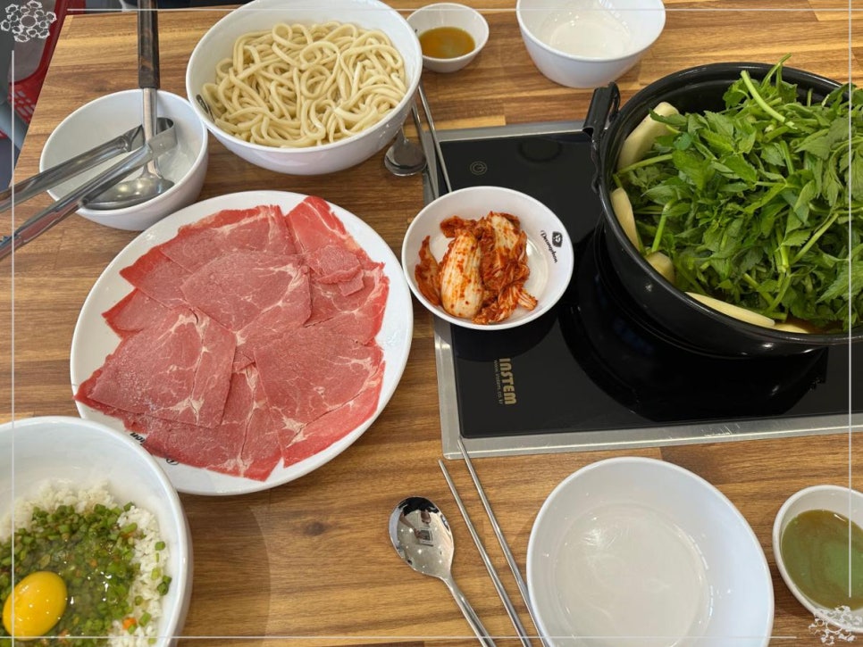 등촌샤브칼국수 이미지