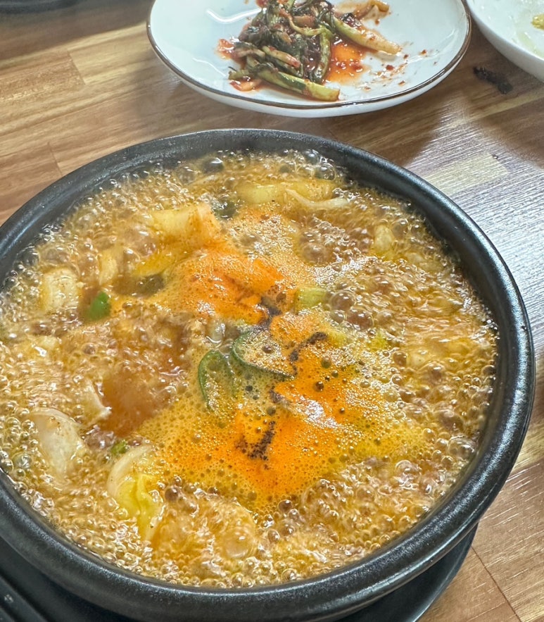 엠브로돈까스 내포신도시점 이미지