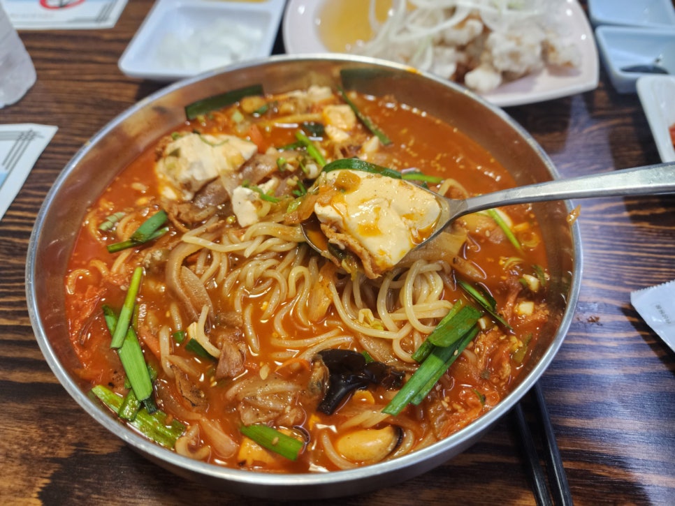 수라짬뽕 이미지