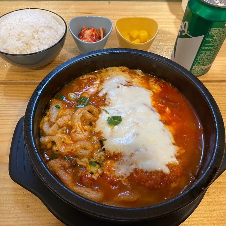 카츠홀릭 이미지