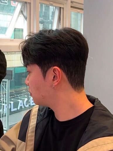 격이다른남자머리 이미지