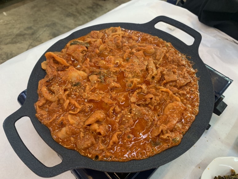 우렁이쌈밥집 이미지
