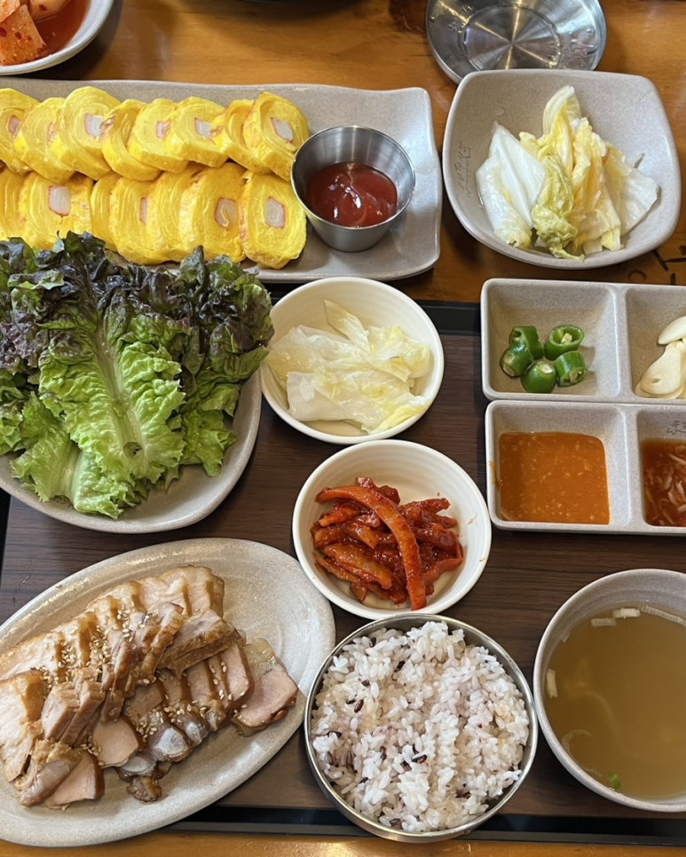 족발야시장 무청감자탕 선유도점 이미지