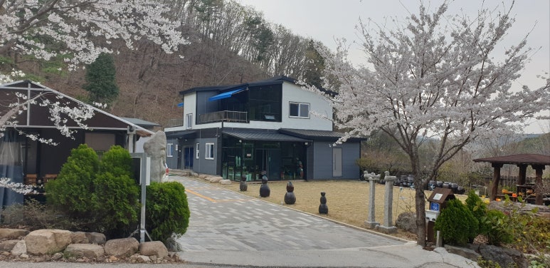 계곡좋은펜션 이미지