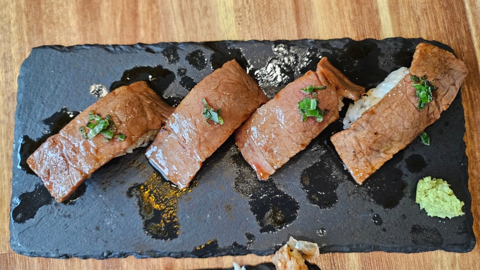 둥지밀면 이미지