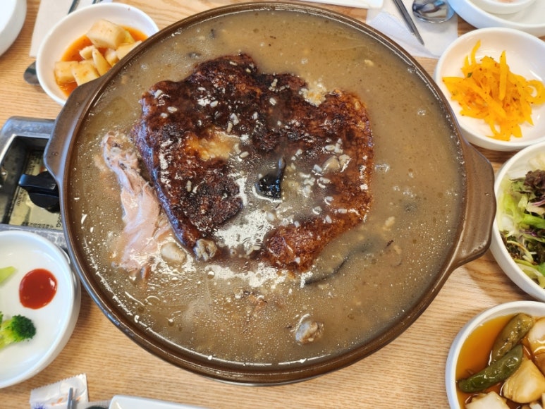김여사능이버섯백숙 이미지