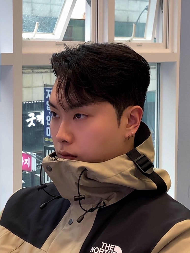 격이다른남자머리 이미지