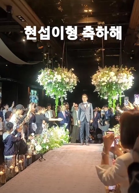 감동식 이미지