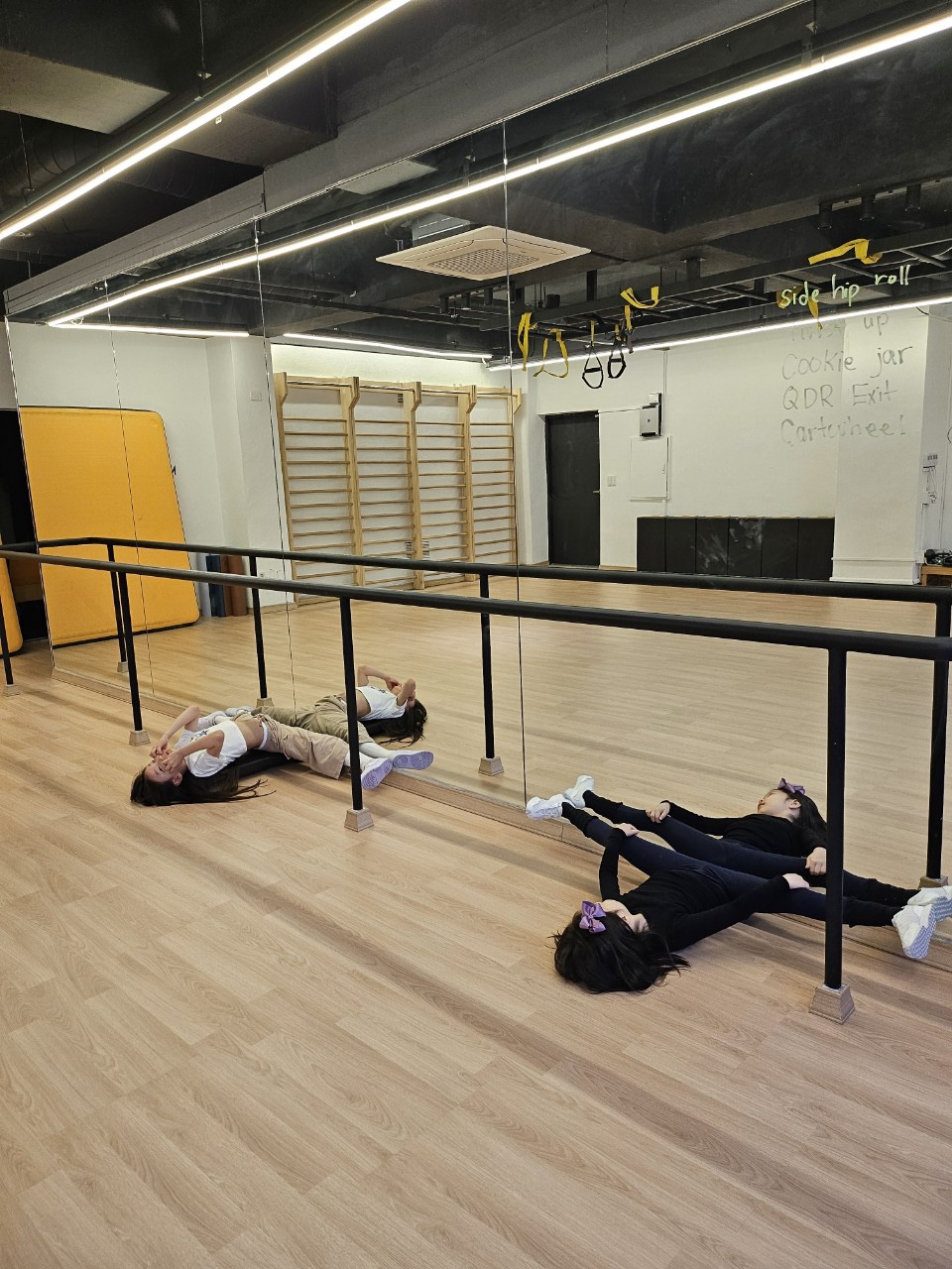 제이아이앤케이 이미지