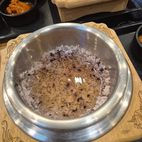 원할머니보쌈족발박가부대찌개구미 이미지