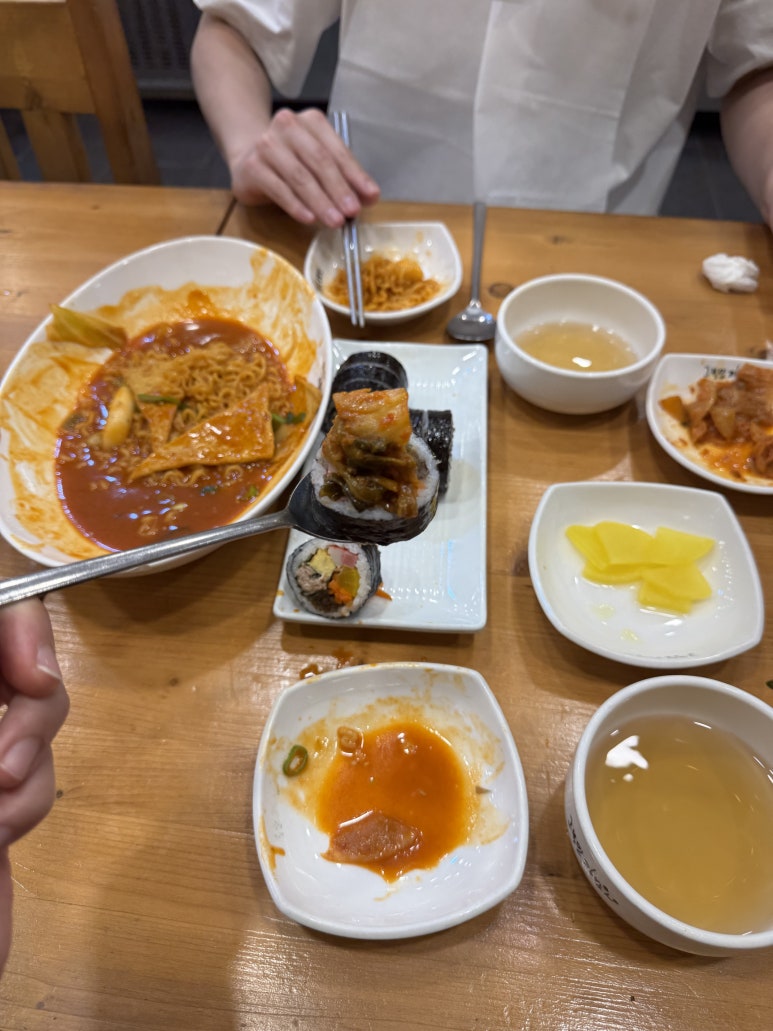 고봉민김밥경주보문점 이미지