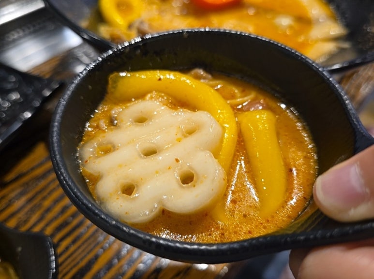 야미마라탕양꼬치 이미지