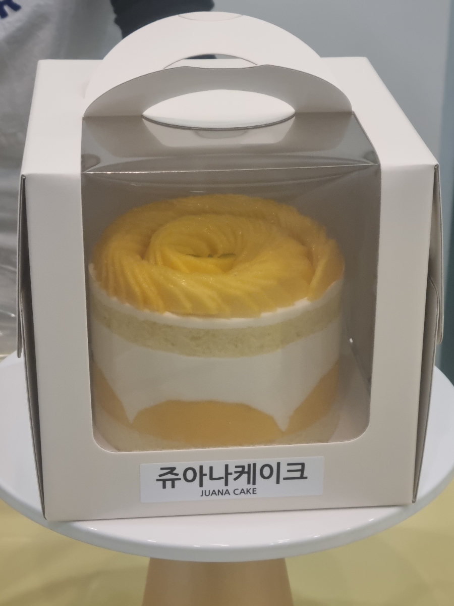 쥬아나케이크 이미지