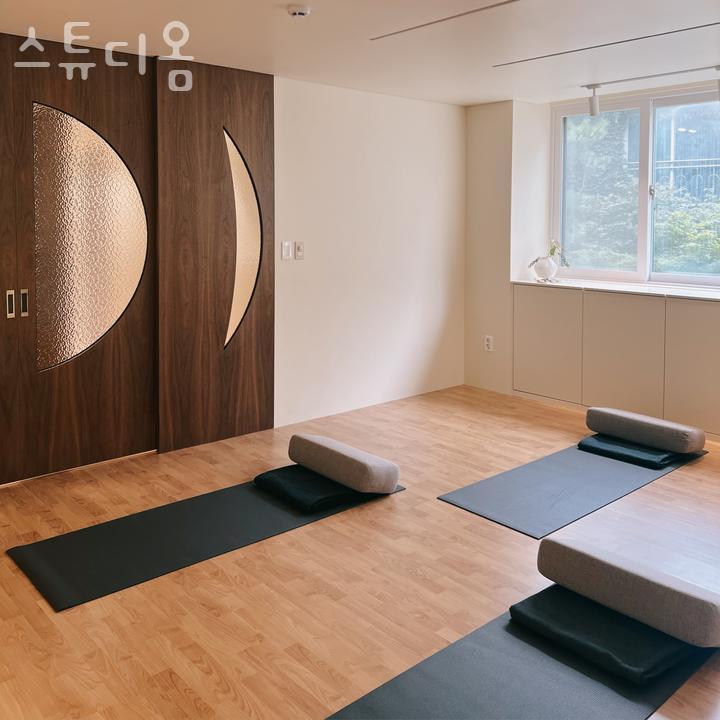 스튜디옴 이미지