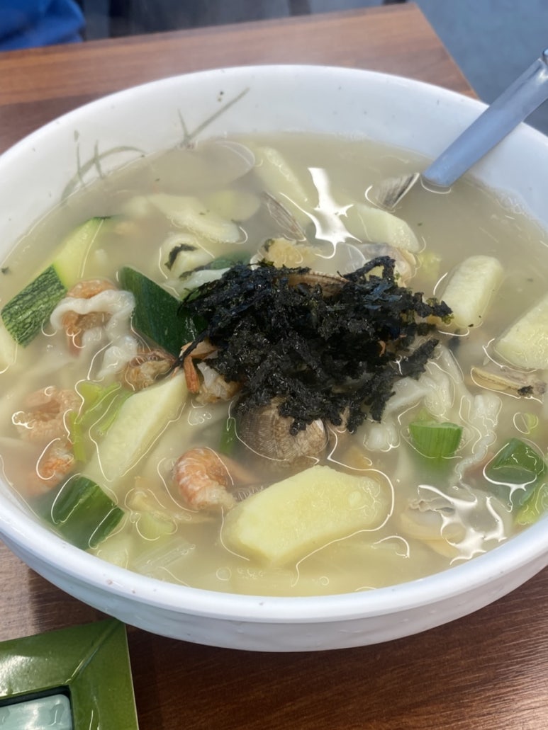 팔봉칼국수 이미지