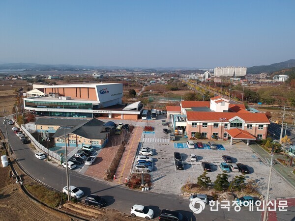 경남문화예술교육협동조합 이미지