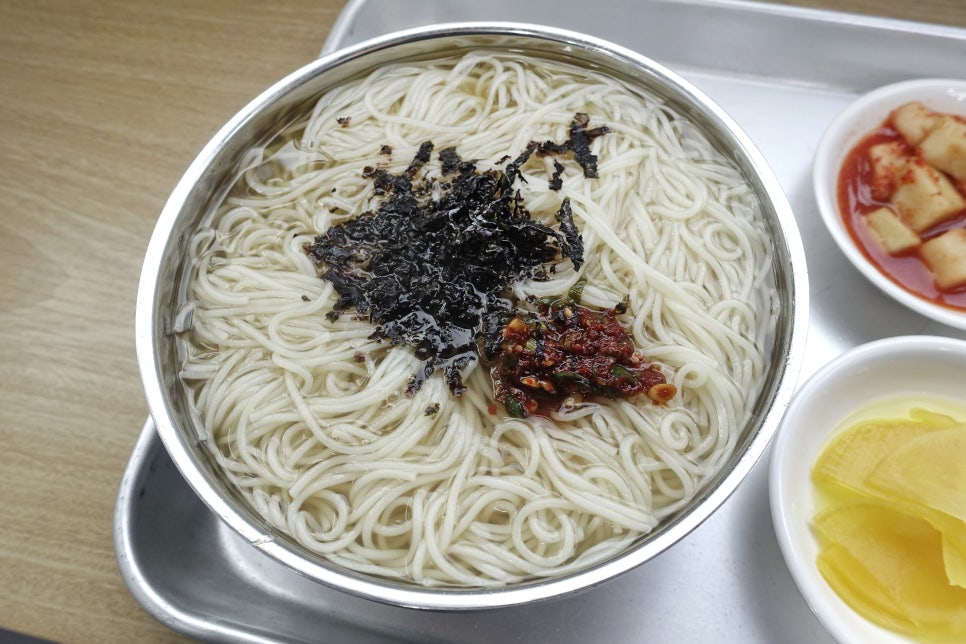 소문난옛날잔치국수 이미지