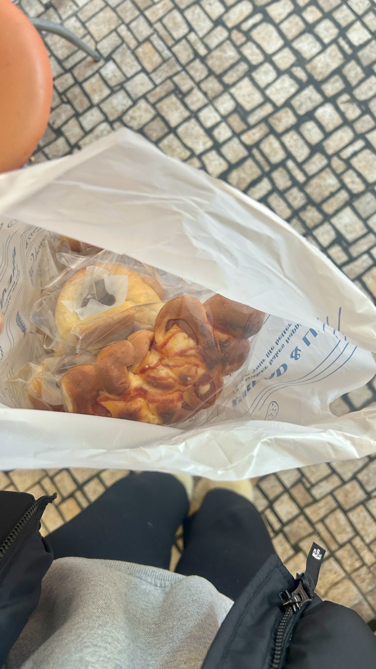 멍구네빵집 이미지